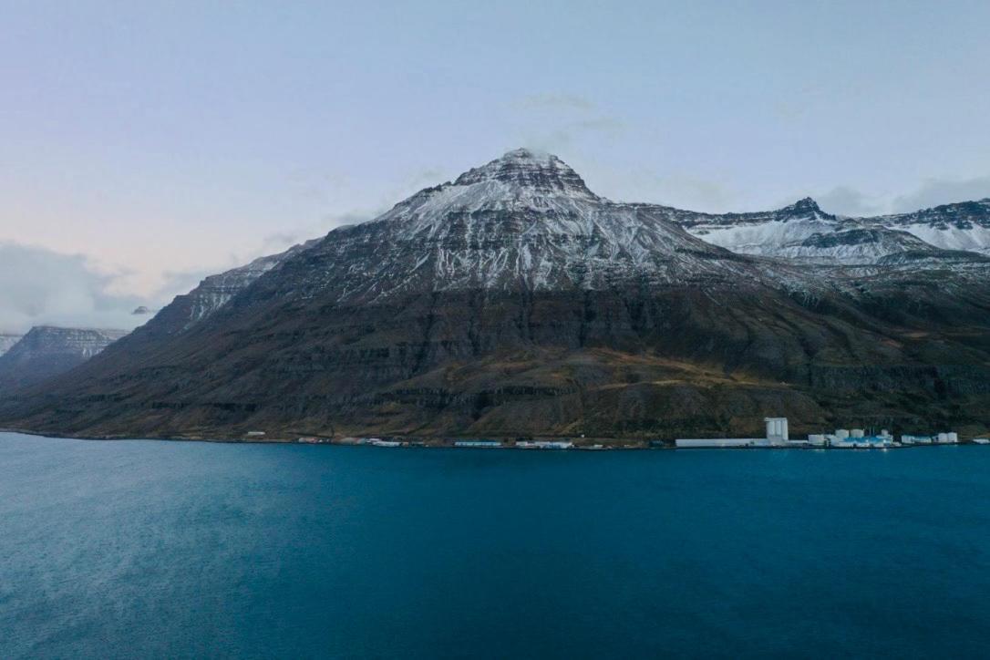 Langahlid Cottages & Hot Tubs Seyðisfjörður Zewnętrze zdjęcie